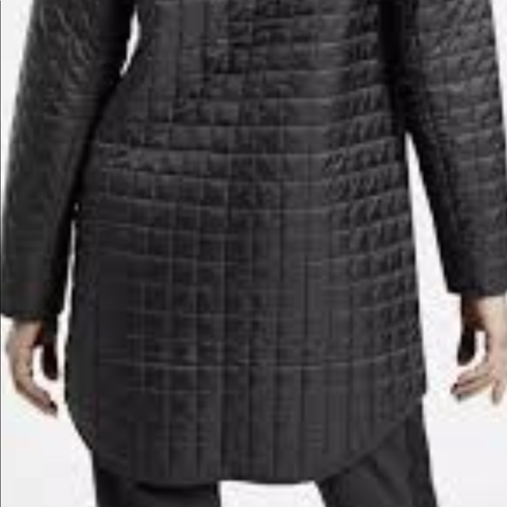 Athleta Grandview Primaloft Shell - image 4